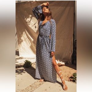 Mandala Daydream blue print maxi dress
